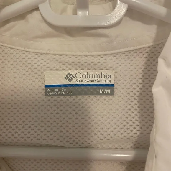 Tennessee Columbia Men’s PFG Short Sleeve Button Up - Picture 3 of 8